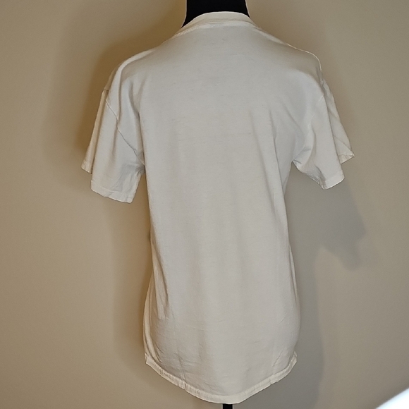 Hello Kitty White T-Shirt with Rainbow Design - Picture 3 of 4